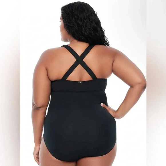 Lauren Ralph Lauren Plus Size Beach Club Plunge One Piece Swimsuit Size 18W - Picture 4 of 8